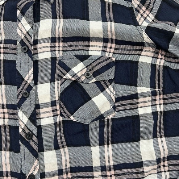 Torrid Womens Flannel Camp Shirt 2XL Black Pink Plaid Button Up Flap Pocket - Picture 3 of 9